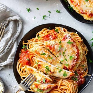 Spaghetti or Ziti with Sauce and Chicken Parmesan